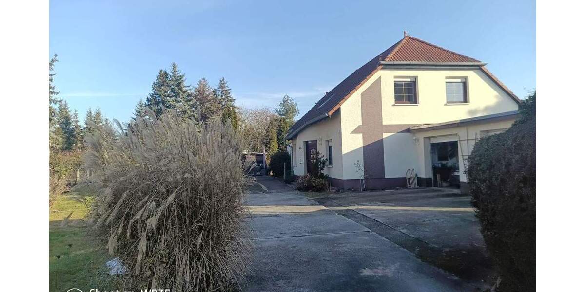 Einfamilienhaus Hoyerswerda - 5 Zimmer, 150 m&sup2;, 266.000&euro; | Angebot:24916393