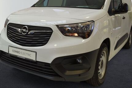 Opel Combo 1.500 km 23.990 &euro; München 80807