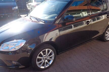 Skoda Fabia 129.300 km 5.995 &euro; Neubrandenburg OT Küssow 17036