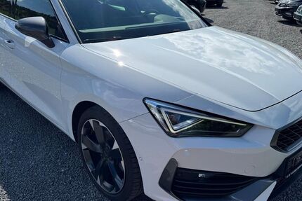 Cupra Leon 29.383 km 22.990 &euro; Boxberg 97944