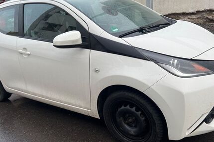 Toyota Aygo (X) 135.000 km 5.999 &euro; Ditzingen 71254