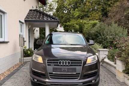 Audi Q7 330.000 km 5.200 &euro; Herborn 35745