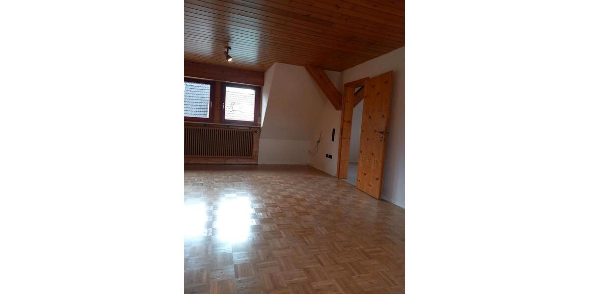 Dachgeschoss Wohnung 83 m2 4,5 Zimmer 4.5 zimmer