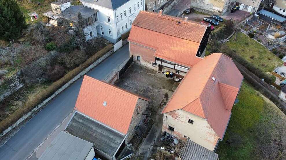 Haus zum Kaufen in Nossen 147.000 € 282 m²