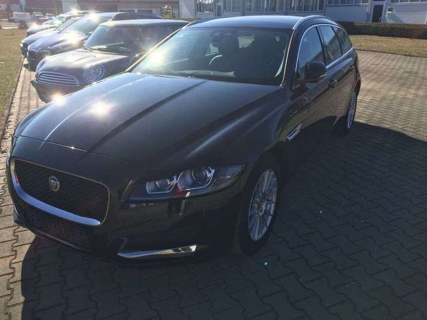 XF