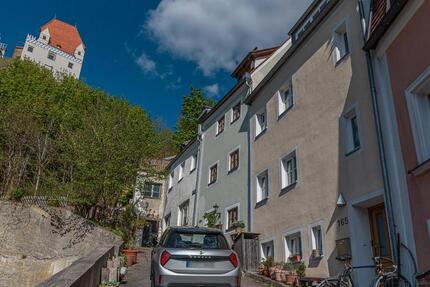 Haus Landshut - 4 Zimmer, 100 m&sup2;, 1.300&euro; | Angebot:26346349