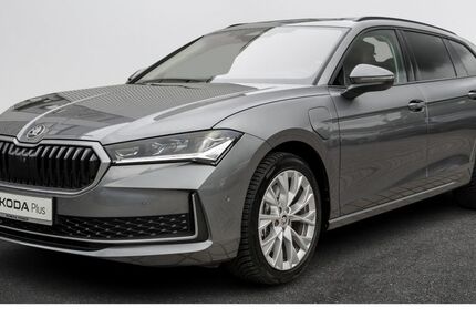Skoda Superb 8.400 km 45.989 &euro; Schenefeld 22869