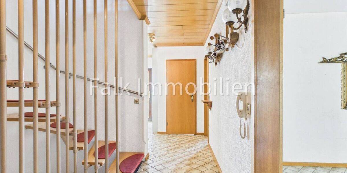 Reihenmittelhaus Brühl - 5 Zimmer, 122 m&sup2;, 455.000&euro; | Angebot:26435891