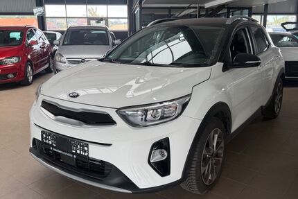 Kia Stonic 64.000 km 12.990 &euro; Belm/Vehrte (bei Osnabrück) 49191