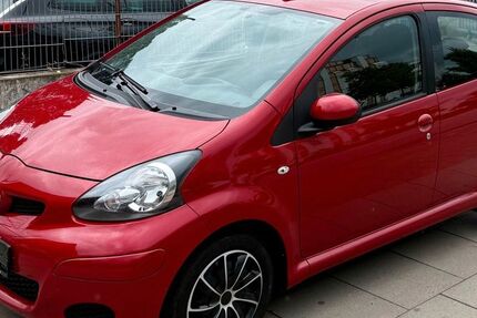 Toyota Aygo (X) 32.000 km 5.750 &euro; Hamburg 20097