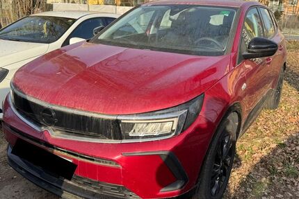 Opel Grandland (X) 20.483 km 19.980 &euro; Rüsselsheim 65428