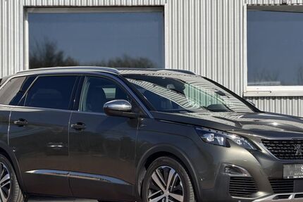 Peugeot 5008 166.000 km 15.990 &euro; Flensburg 24941