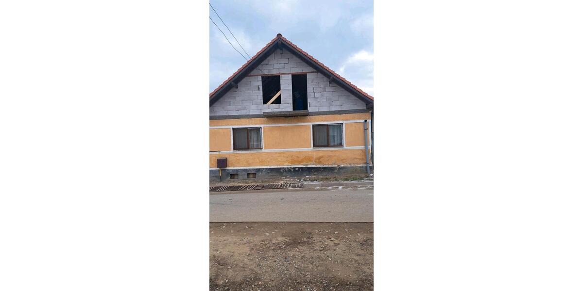 Einfamilienhaus Crailsheim - 5 Zimmer, 140 m&sup2;, 150.000&euro; | Angebot:26266645
