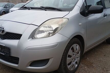 Toyota Yaris 132.050 km 4.490 &euro; Lübeck 23568