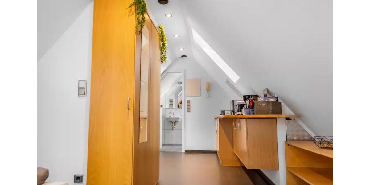 Dachgeschoßwohnung Nürnberg Gebersdorf - 1 Zimmer, 23 m&sup2;, 580&euro; | Angebot:25440147