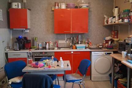 Haus Vogtei - 6 Zimmer, 200 m&sup2;, 600&euro; | Angebot:25988796