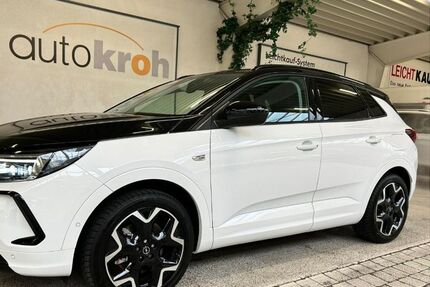 Opel Grandland (X) 8.003 km 29.990 &euro; Bad Berleburg 57319