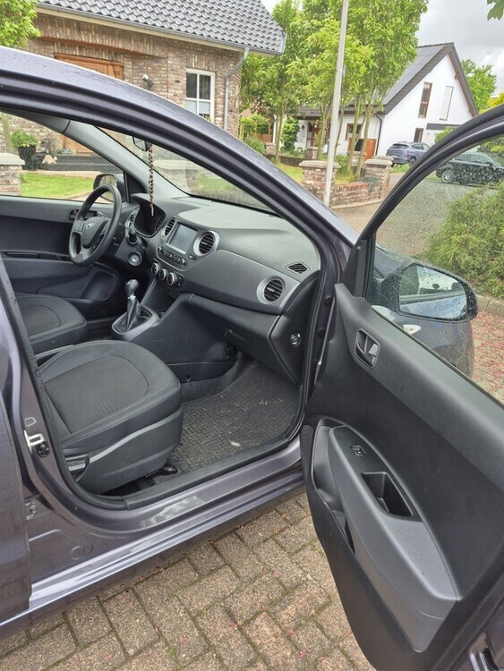 Hyundai i10 24.000 km 9.999 € Dormagen 41539