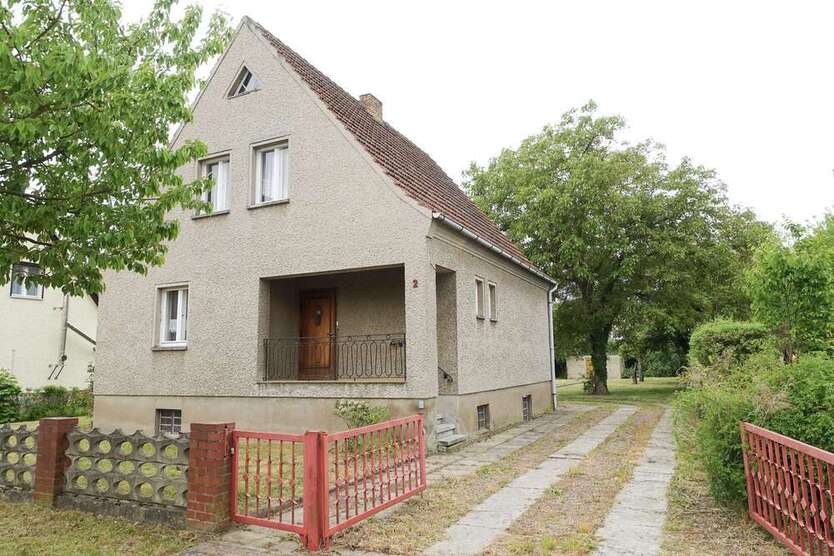 Haus zum Kaufen in Neuruppin 210.000 € 104 m²