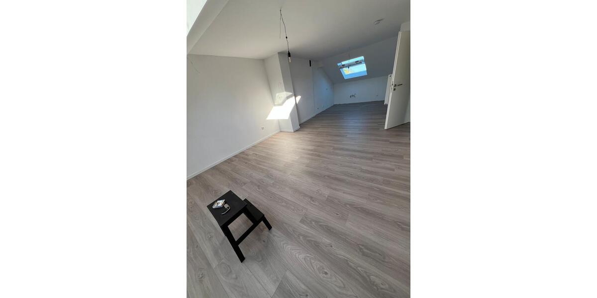 Dachgeschoßwohnung Lünen - 2 Zimmer, 55 m&sup2;, 540&euro; | Angebot:26431171