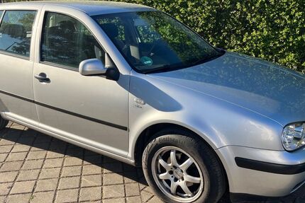 VW Golf 148.000 km 2.990 &euro; Finningen 89435