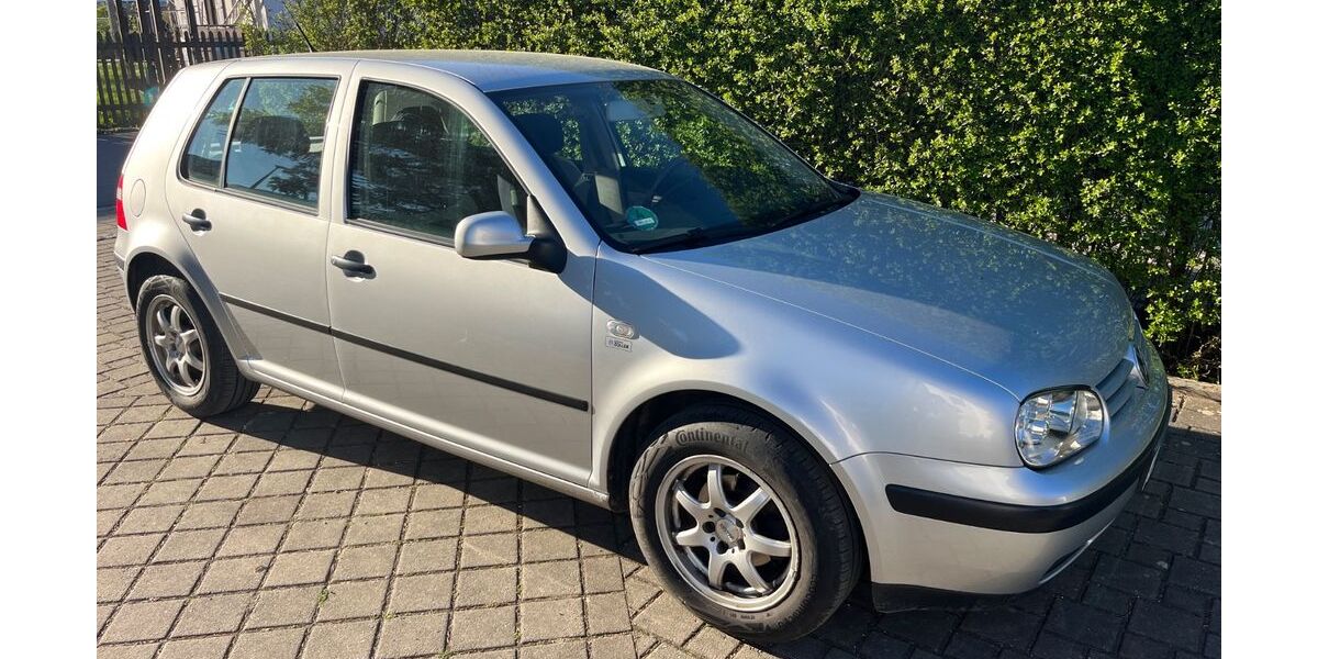 VW Golf 148.000 km 3.990 &euro; Finningen 89435