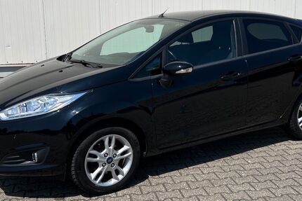 Ford Fiesta 54.000 km 8.500 € Alsdorf 52477