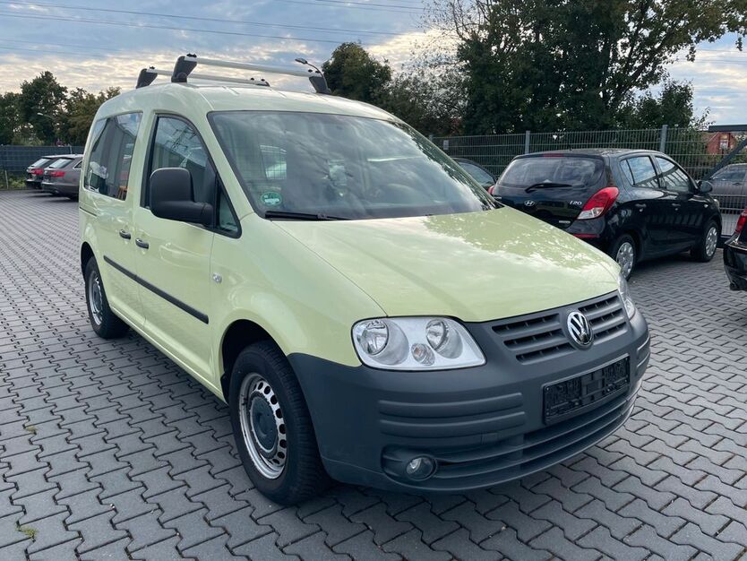 VW Caddy 142.000 km 3.699 € Stockstadt a.M. 63811