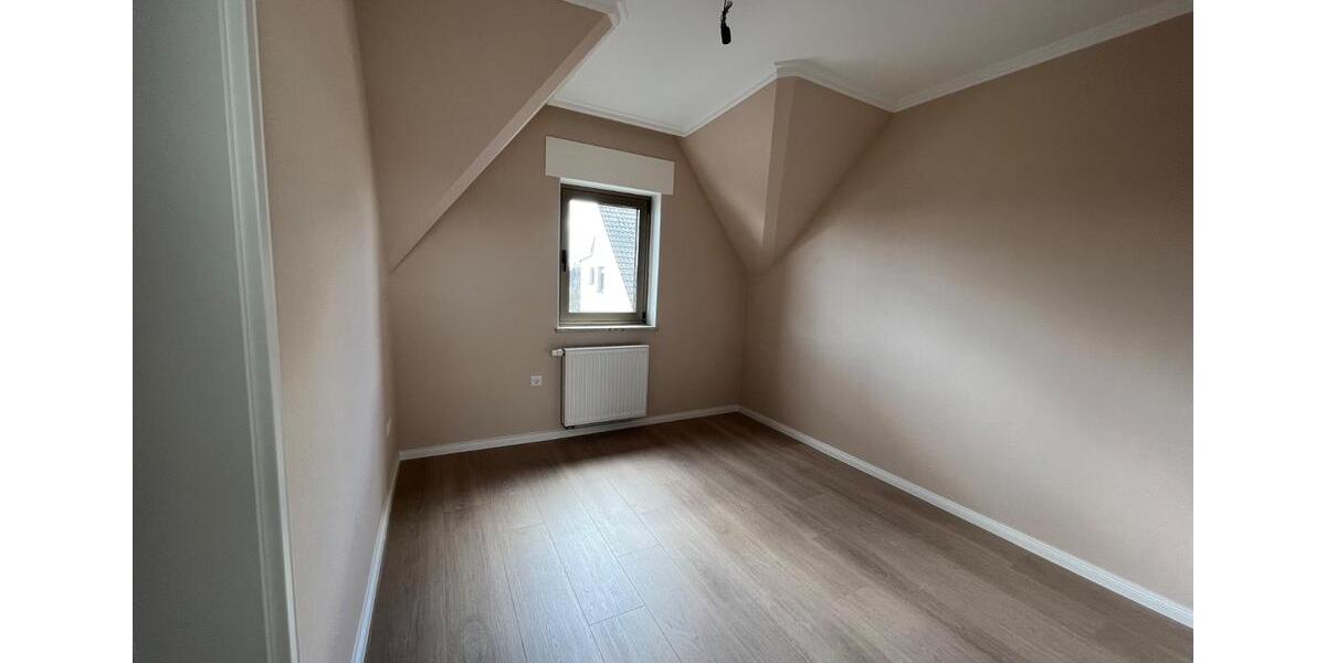 Einfamilienhaus mit Einliegerwohnung Büroräume Provisionsfrei 10 zimmer