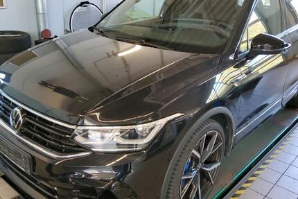VW Tiguan 99.669 km 34.940 &euro; Helmstedt 38350