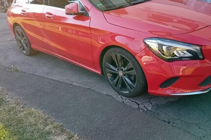 Mercedes-Benz CLA Shooting Brake 83.000 km 17.000 &euro; Schmallenberg 57392
