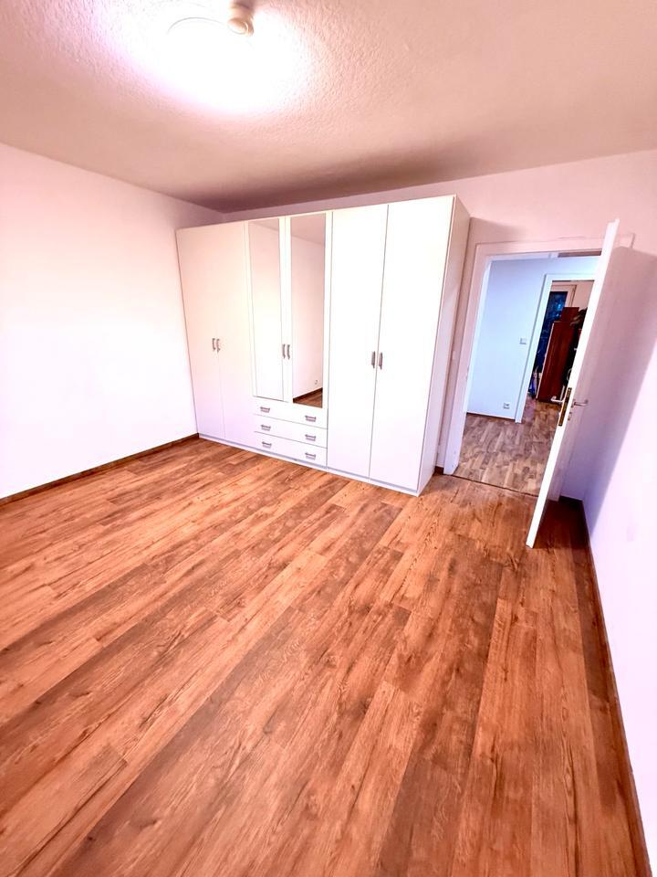 Helle renovierte 3 Zimmer Wohnung in Viersen zu vermieten zimmer