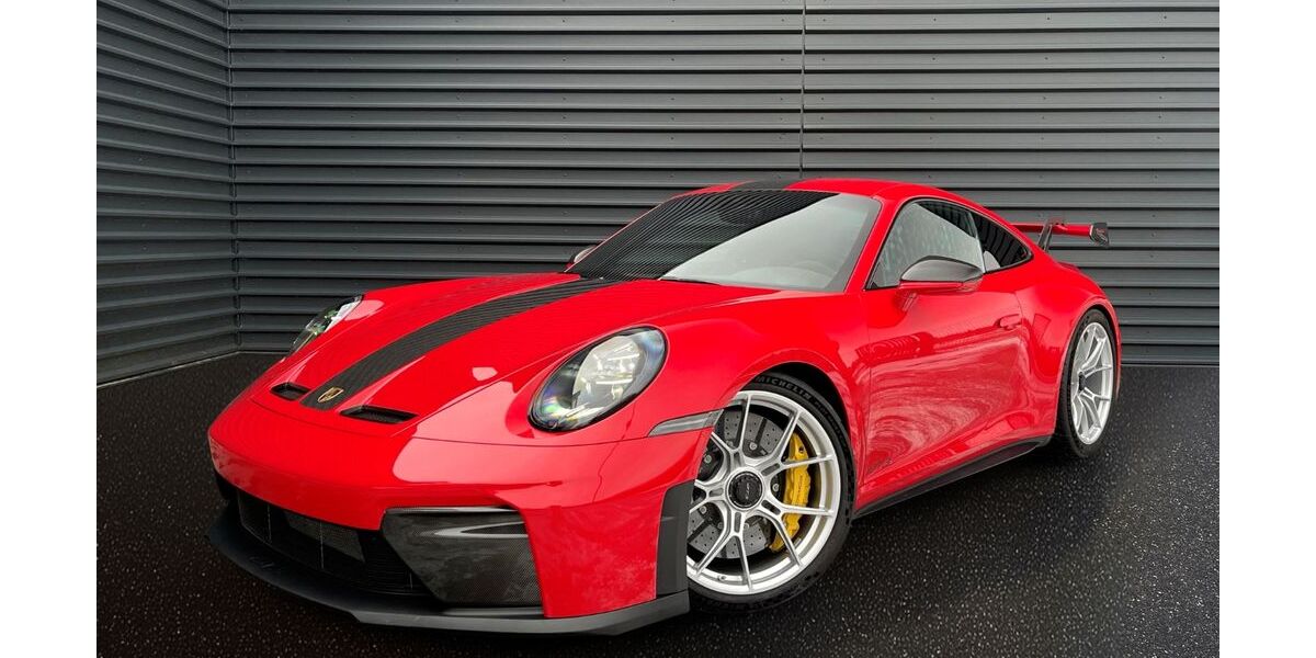 Porsche 992 3.299 km 237.950 &euro; Papendorf 18059