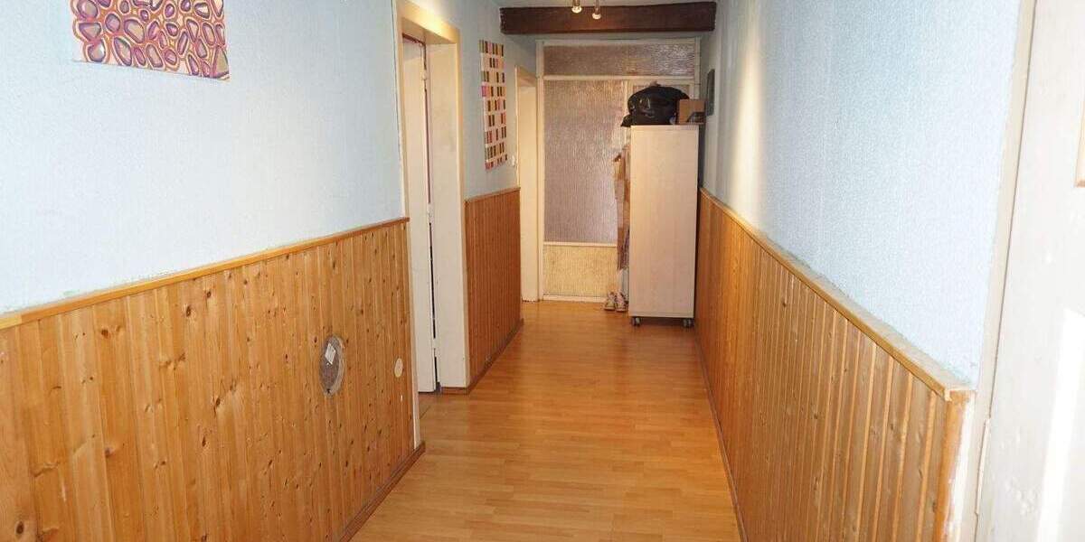 Mehrfamilienhaus, Wohnhaus Bad Arolsen Schmillinghausen - 6 Zimmer, 155 m&sup2;, 125.000&euro; | Angebot:25984351