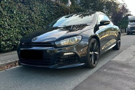VW Scirocco 128.000 km 15.500 &euro; Ansbach 91522