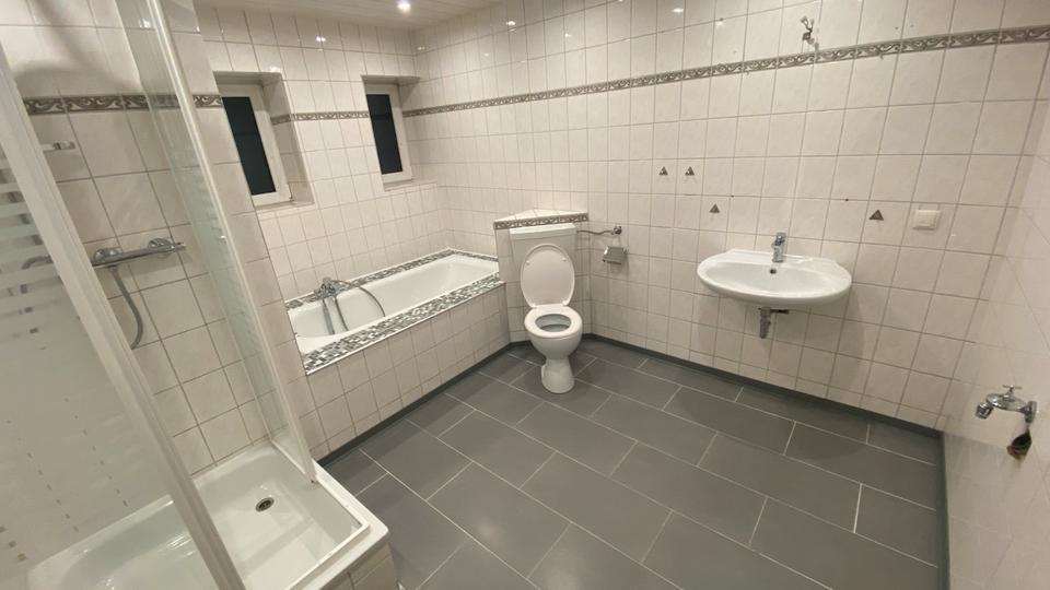 Mehrfamilienhaus, Wohnhaus Dannewerk - 14 Zimmer, 413 m&sup2;, 299.000&euro; | Angebot:26004365