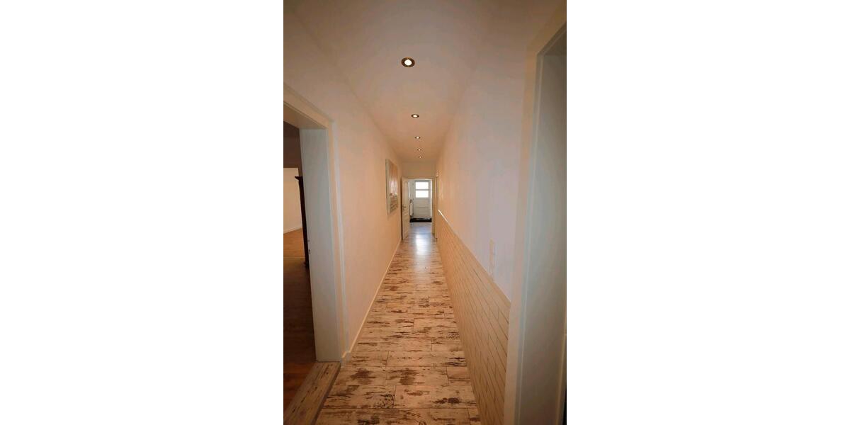 Erdgeschoßwohnung Sande - 3 Zimmer, 83 m&sup2;, 750&euro; | Angebot:26408242
