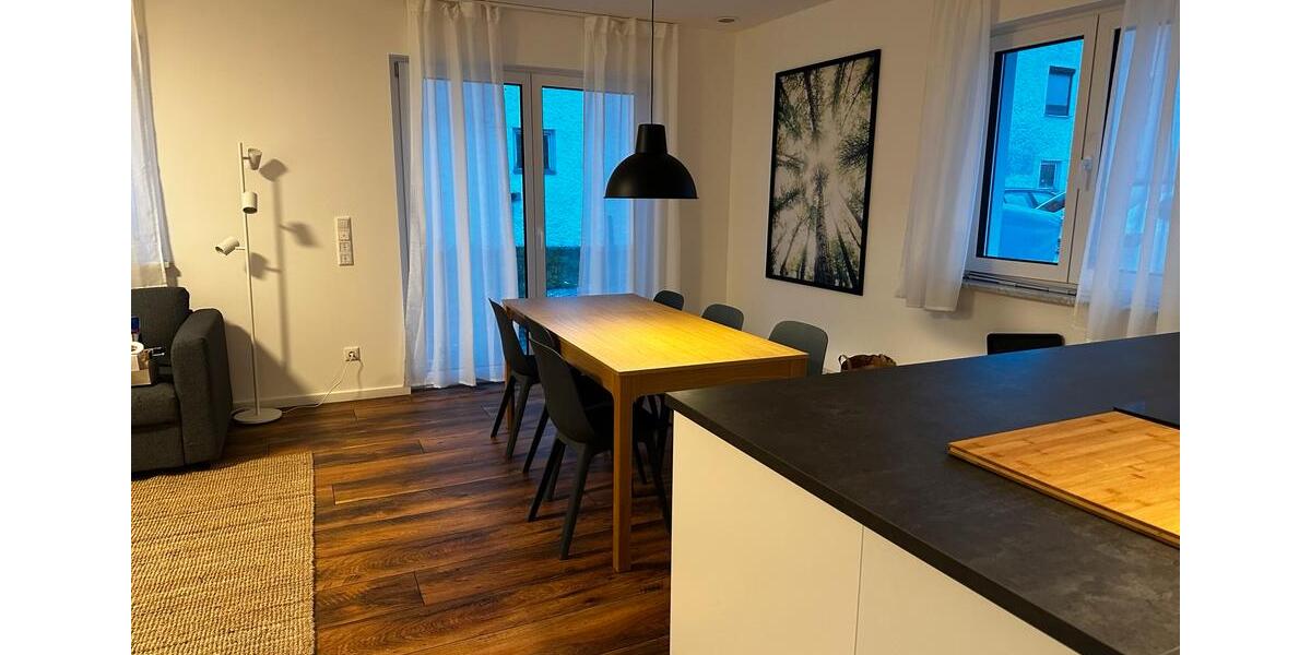 Etagenwohnung Hausham - 12 Zimmer, 80 m&sup2;, 30&euro; | Angebot:26317534