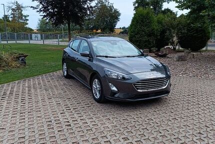 Ford Focus 63.000 km 13.980 &euro; Mühlhausen 99974