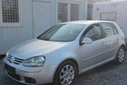 VW Golf 184.000 km 1.490 &euro; Öhringen-Cappel 74613