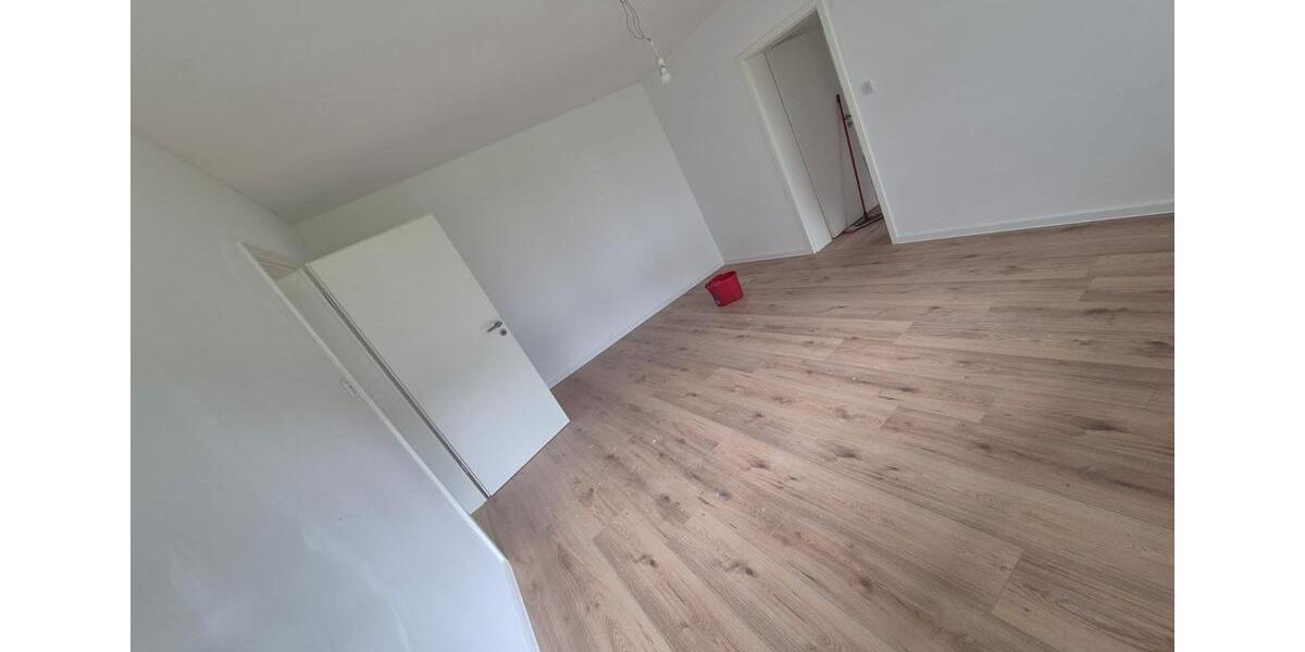 Etagenwohnung Blomberg - 4 Zimmer, 81 m&sup2;, 600&euro; | Angebot:26415601