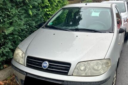 Fiat Punto 109.599 km 550 &euro; Königswinter 53639