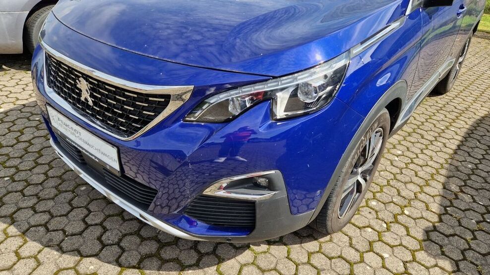 Peugeot 3008 74.000 km 16.975 € Lichtenfels 96215