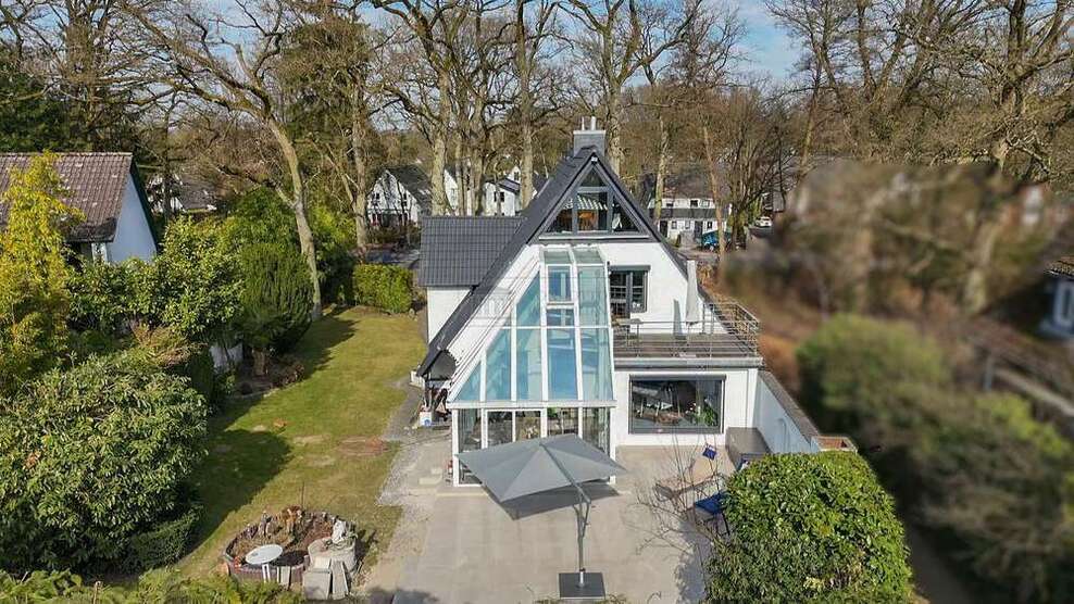 Haus zum Kaufen in Hamburg 1.199.999 € 220 m²