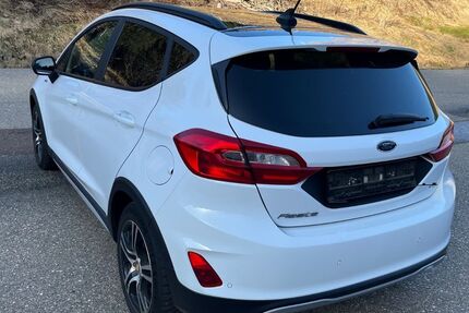 Ford Fiesta 57.000 km 12.700 &euro; Furtwangen 78120