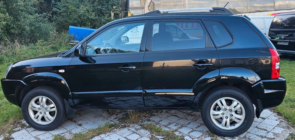 Hyundai TUCSON 228.600 km 3.700 € Banzkow bei Schwerin 19079