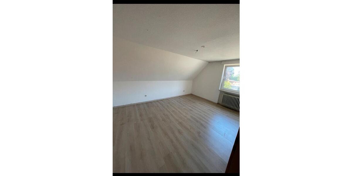 Dachgeschoßwohnung Molbergen - 3 Zimmer, 72 m&sup2;, 800&euro; | Angebot:25210235