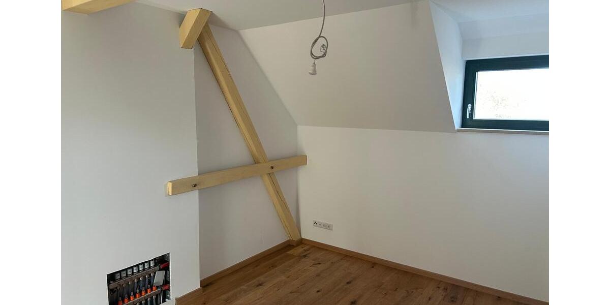 Doppelhaushälfte Leipzig Ost - 5 Zimmer, 135 m&sup2;, 1.755&euro; | Angebot:26317316