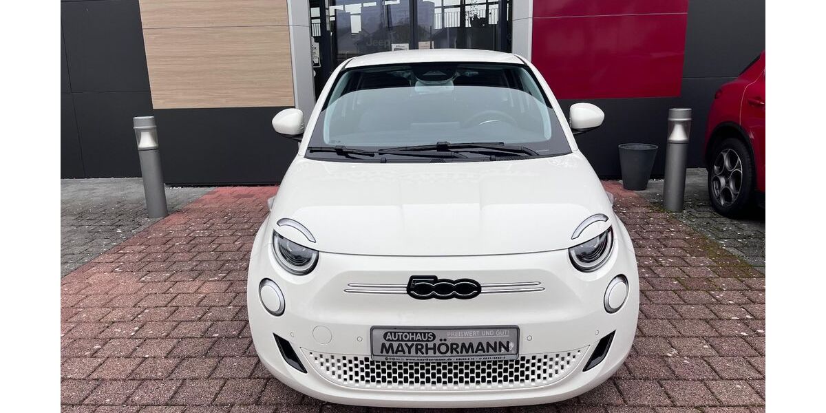Fiat 500e 23.590 km 17.590 &euro; Diedorf / Augsburg 86420