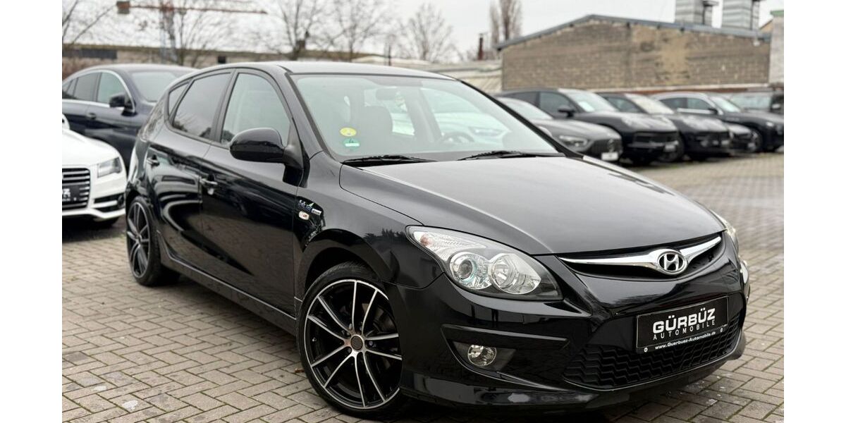 Hyundai i30 167.000 km 4.500 &euro; Wiesbaden 65201